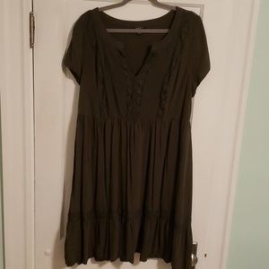 EUC Torrid Olive Green Challis Lace Dress. Size 2